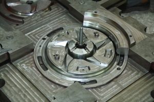 模具制造设计